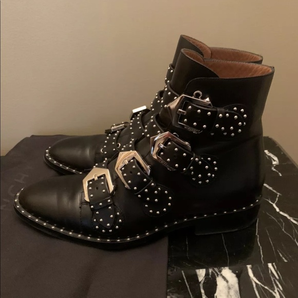 Used Givenchy ankle boots - Picture 2 of 5
